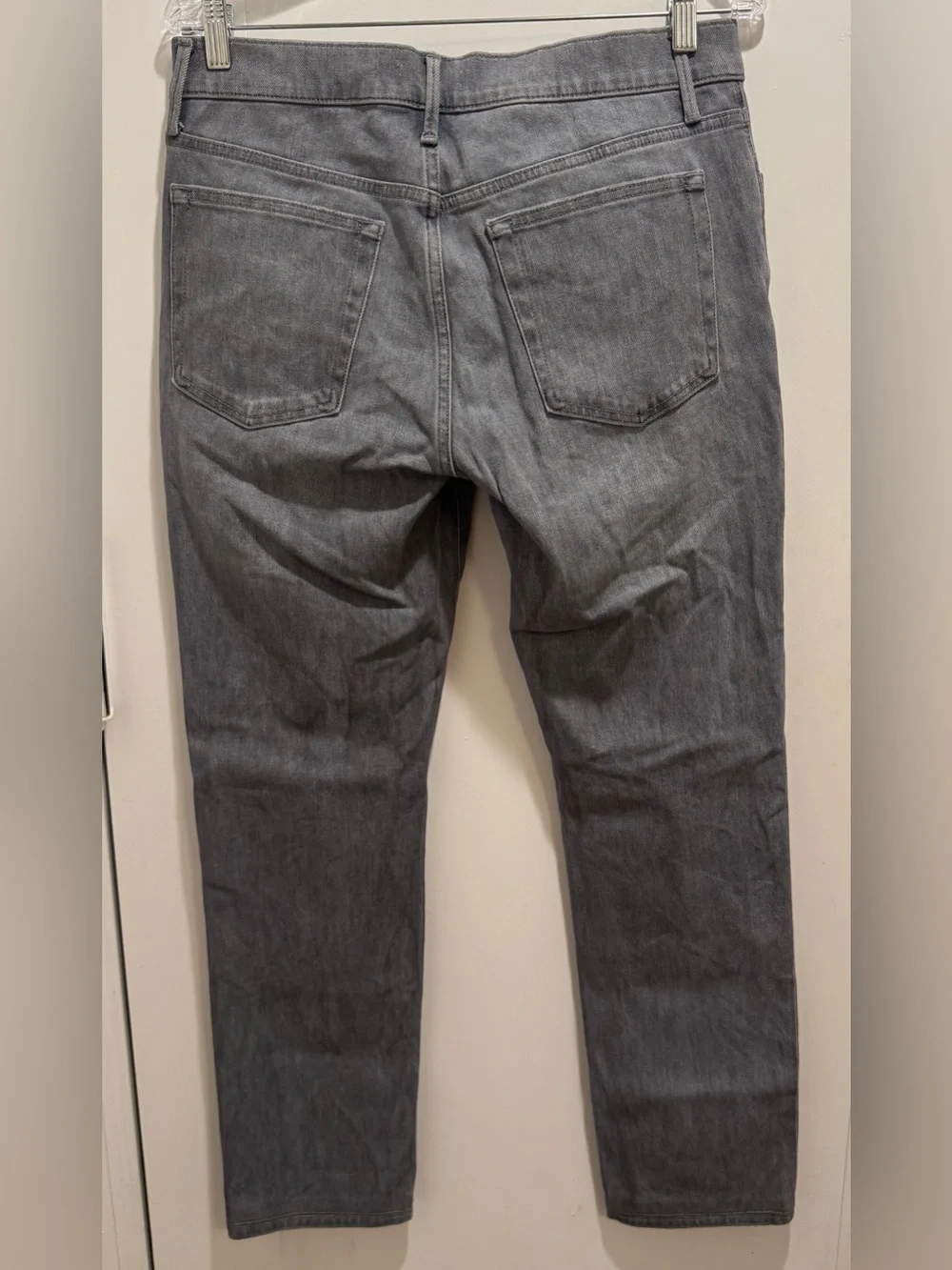 Joe’s The Asher. gray/blue slim stretch 5 pocket denim. Sz  31. A+ Condition!